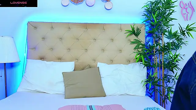 DaliyaArabian online show from 09/09/25, 12:14