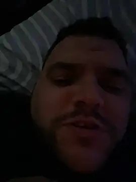 Snapshot of Mikey-HH chatting on 01/23/25, 05:21 Mikey-HH online show from 01/23/25, 05:21