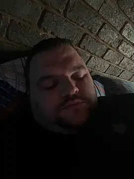 Snapshot of Mikey-HH chatting on 11/06/25, 11:58 Mikey-HH online show from 11/06/25, 11:58