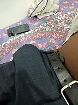 FeltedEuropium online show from 02/10/26, 09:41