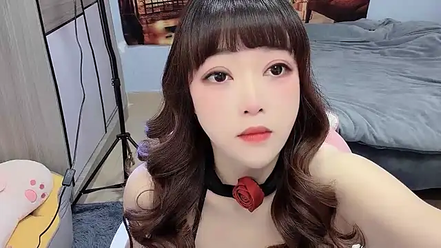 Snapshot of Lucky-Anna001 chatting on 01/18/26, 04:38 Lucky-Anna001 online show from 01/18/26, 04:38