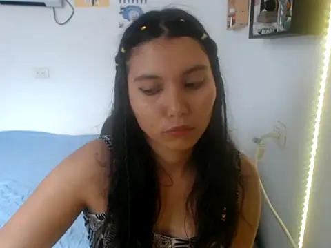 HannaKlein online show from 09/17/25, 06:10