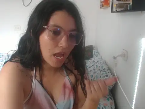 HannaKlein online show from 09/26/25, 06:15