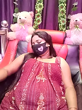 ella mariya online show from 10/26/25, 02:56