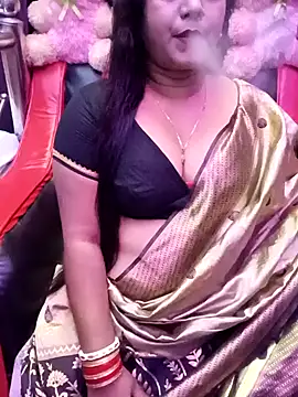 ella mariya online show from 02/04/26, 01:39