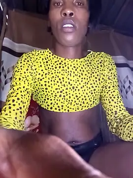 hoittytoittyxx online show from 02/03/26, 03:06