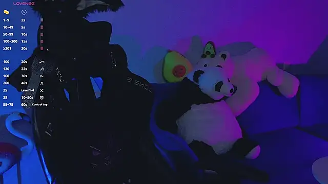 Snapshot of Saillise chatting on 03/14/25, 09:21 Saillise online show from 03/14/25, 09:21