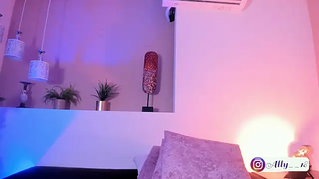 Ally addams online show from 11/08/25, 03:43