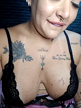 exquentadamay online show from 10/14/25, 07:53