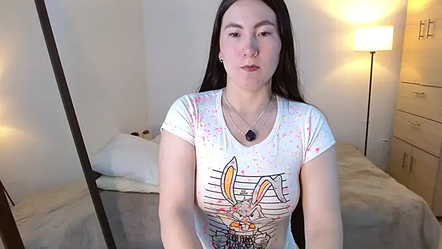 Elle Lee  online show from 04/01/26, 02:02