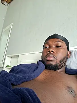 LaughRiotX online show from 10/31/25, 06:32