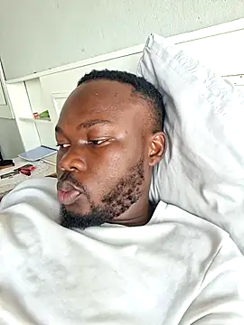 LaughRiotX online show from 11/08/25, 01:25