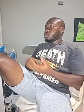 LaughRiotX online show from 03/31/26, 04:20