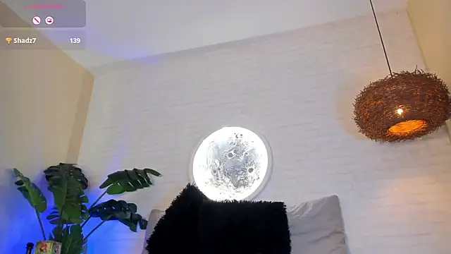 Elise Diamond online show from 03/13/25, 02:38