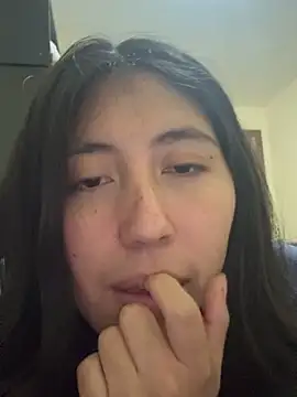 sarah12333 online show from 03/21/26, 02:35