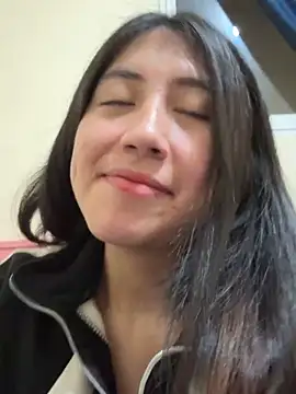 sarah12333 online show from 03/10/26, 08:13