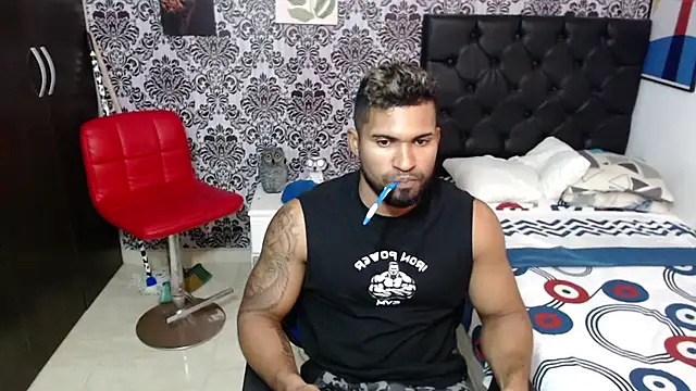 hotthreparty online show from 01/18/25, 04:59