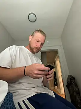 Mcpussypounder211 online show from 05/25/26, 01:54