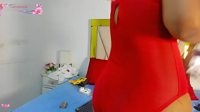 vahiolet fuentes online show from 11/13/25, 03:10