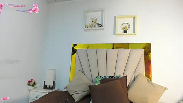 vahiolet fuentes online show from 11/07/25, 03:11