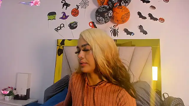 vahiolet fuentes online show from 11/01/25, 03:02