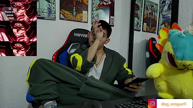 Snapshot of DiegoRogue_ chatting on 03/20/25, 09:13 DiegoRogue online show from 03/20/25, 09:13