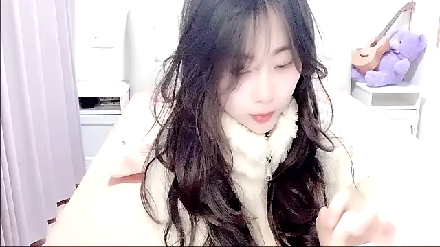 Snapshot of aisha123123 chatting on 01/06/26, 02:21 aisha123123 online show from 01/06/26, 02:21