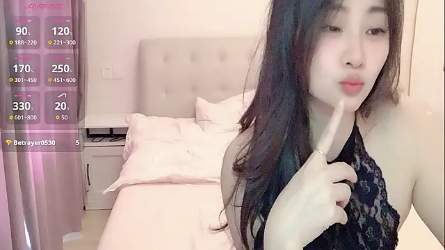 aisha123123 online show from 07/17/26, 02:20