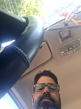 Snapshot of bewolf_17 chatting on 01/24/25, 08:23 bewolf 17 online show from 01/24/25, 08:23