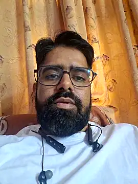 Snapshot of bewolf_17 chatting on 10/06/25, 10:16 bewolf 17 online show from 10/06/25, 10:16