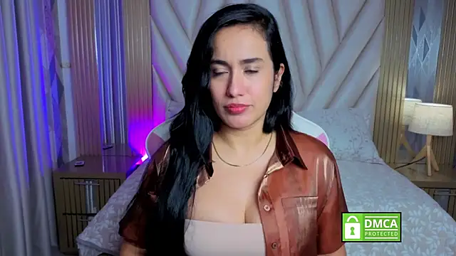 Miia harper  online show from 12/05/25, 11:31