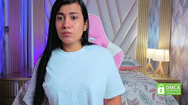 Miia harper  online show from 10/22/25, 11:31