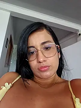 Snapshot of Miia_harper_ chatting on 10/14/25, 03:23 Miia harper online show from 10/14/25, 03:23