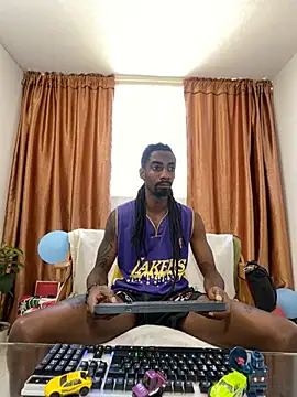 Snapshot of Malkon_Big chatting on 06/11/26, 04:15 Malkon Big online show from 06/11/26, 04:15