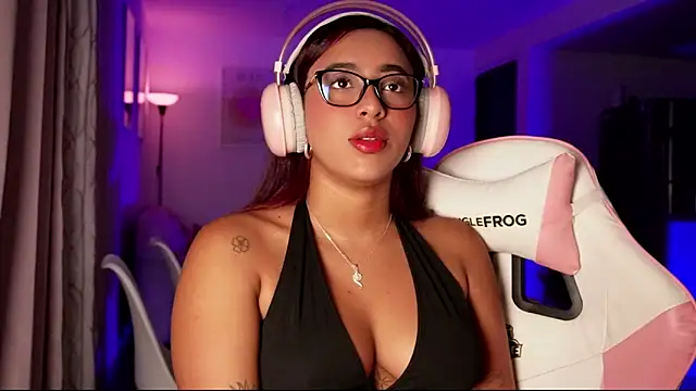 Snapshot of MavyStar chatting on 02/22/26, 12:13 MavyStar online show from 02/22/26, 12:13