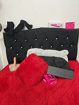 karenlennox1 online show from 01/08/26, 11:22