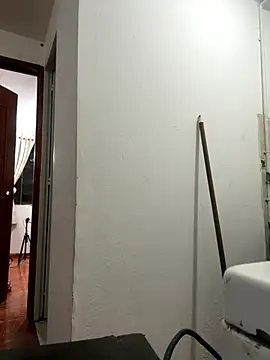 karenlennox1 online show from 11/08/25, 01:31