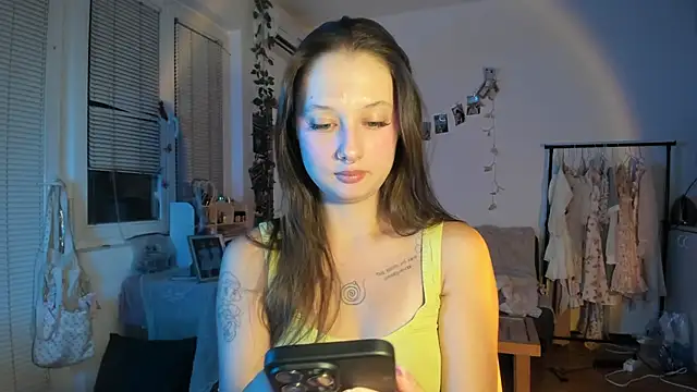 Snapshot of Jenny_darling_love chatting on 11/03/25, 07:17 Jenny darling love online show from 11/03/25, 07:17