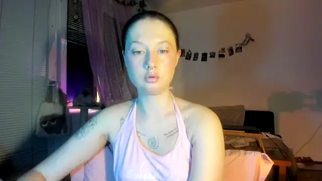 Jenny darling love online show from 04/07/26, 06:10