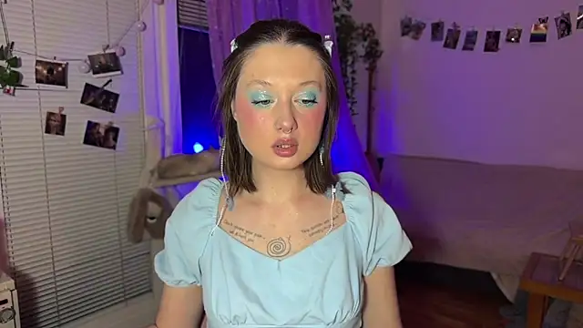 Jenny darling love online show from 05/04/26, 06:11