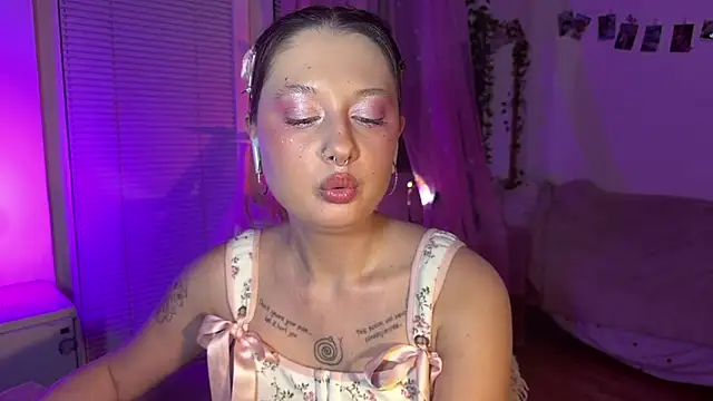 Jenny darling love online show from 05/26/26, 06:39