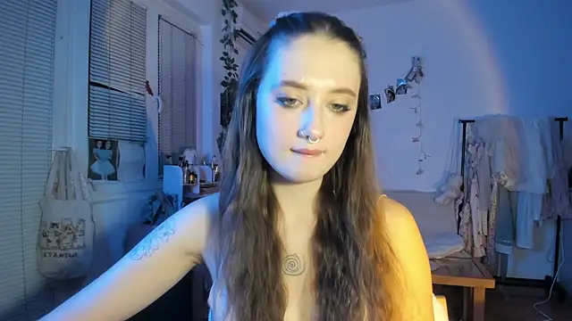 Snapshot of Jenny_darling_love chatting on 10/04/25, 06:31 Jenny darling love online show from 10/04/25, 06:31