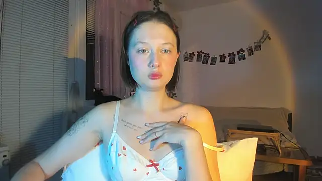 Jenny darling love online show from 12/05/25, 08:06