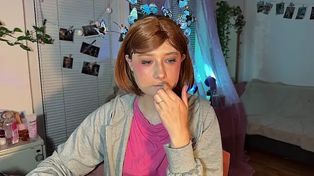 Jenny darling love online show from 05/03/26, 06:11