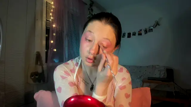 Jenny darling love online show from 04/17/26, 06:11