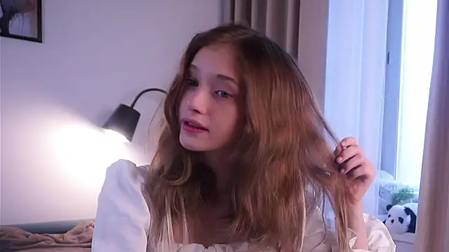 EdlinHargus online show from 10/21/25, 01:38