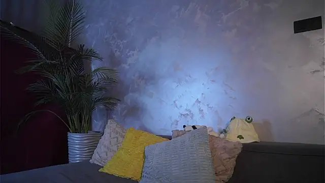 EdlinHargus online show from 04/10/26, 02:18