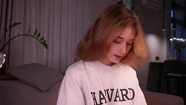 EdlinHargus online show from 09/10/25, 01:48