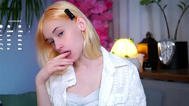 EdlinHargus online show from 03/21/25, 01:56