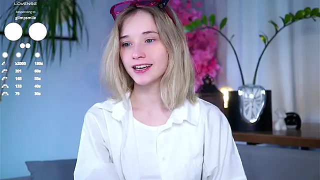 EdlinHargus online show from 03/18/25, 01:35